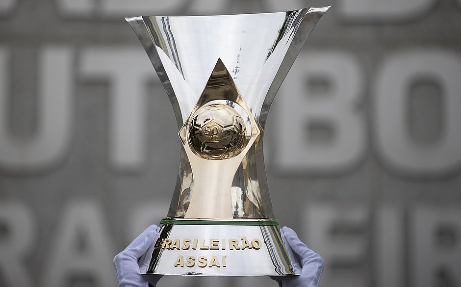 Troféu da Série A 2021: nova liga tem como objetivo organizar o Campeonato Brasileiro (Lucas Figueiredo/CBF)