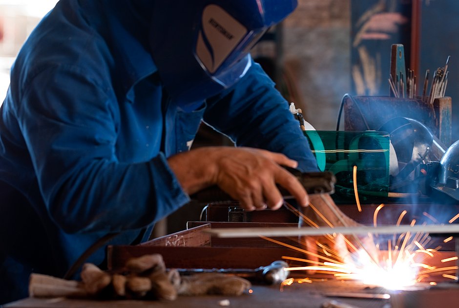 Além de habilidade técnica, empresas buscam competências como a capacidade de resolver problemas (BY BRAZIL / Shutterstock)