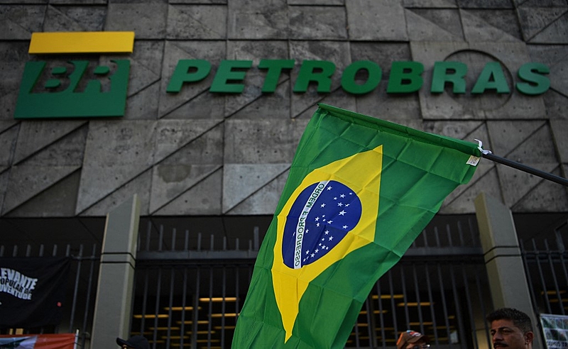 Petrobras é empresa que pode ser privatizada caso Bolsonaro seja reeleito - Carl de Souza / AFP