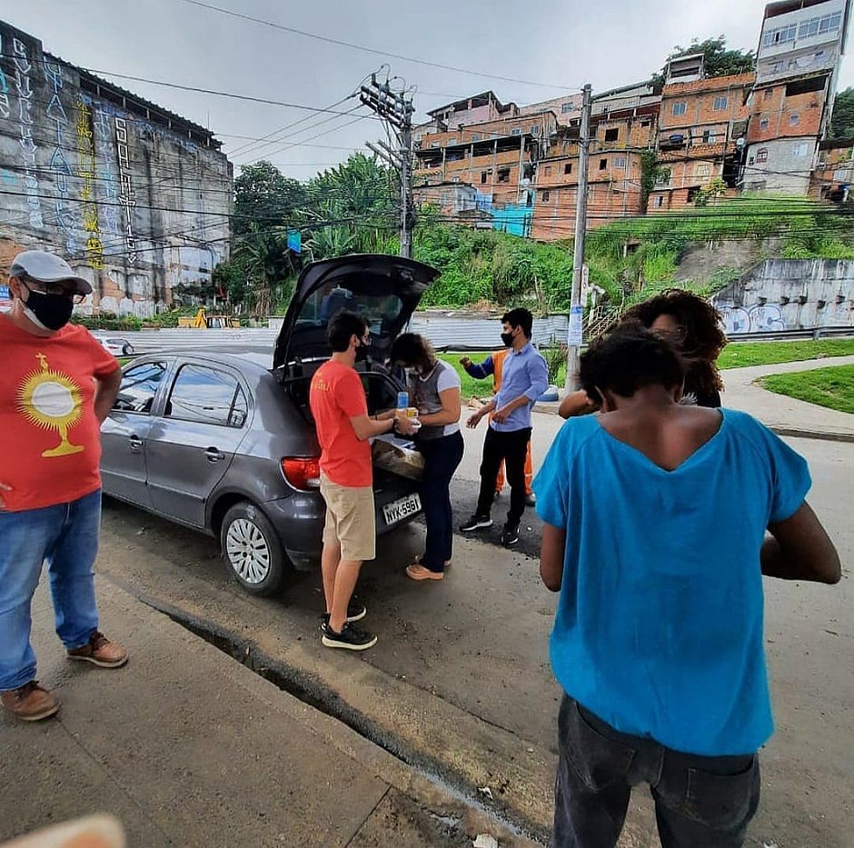 Demanda por alimentos vai além dos moradores de rua (Acervo Pessoal)