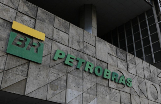 Fachada da sede da Petrobras, que fica na cidade do Rio de Janeiro