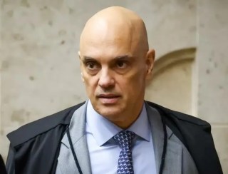 Populismo digital extremista não está vencido, afirma Alexandre de Moraes em ato em memória do 8/1