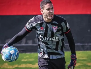 Bahia acerta empréstimo do goleiro Ronaldo, do Atlético Goianiense