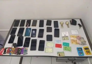Água Fria: Homens são presos com 16 celulares furtados em show