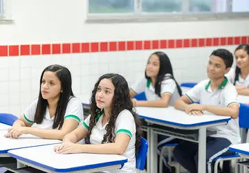 Novo Ensino Médio está sendo implantado gradativamente em escolas públicas e particulares; estudantes e professores reclamam do modelo - Divulgação/Governo do Ceará