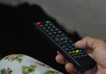 Nova parabólica digital oferece conteúdo gratuito para famílias da zona rural baiana