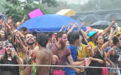 Carnaval de Salvador deve ter chuvas fracas a moderadas