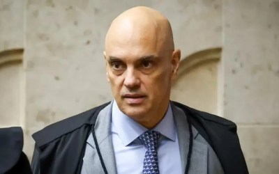 Populismo digital extremista não está vencido, afirma Alexandre de Moraes em ato em memória do 8/1